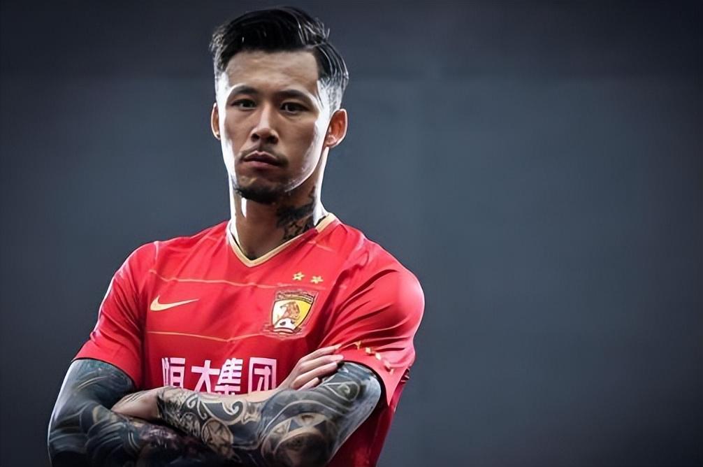 刺记建议火箭用KD换福克斯:薪资对等+为哈珀让位+休城补最弱一环