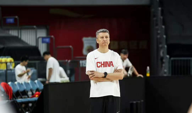 奇才榜眼萨尔接受右脚骨折手术