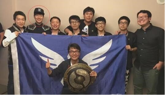 这笔“小买卖”,还真让勇士做成了!NBA局势变了:库里迎来强援